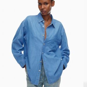2X Aritzia 80s Comfy Denim Shirt